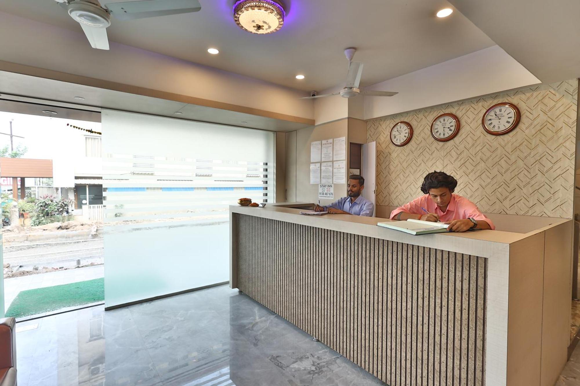 Hotel Stay Inn Navi Mumbai Exterior photo